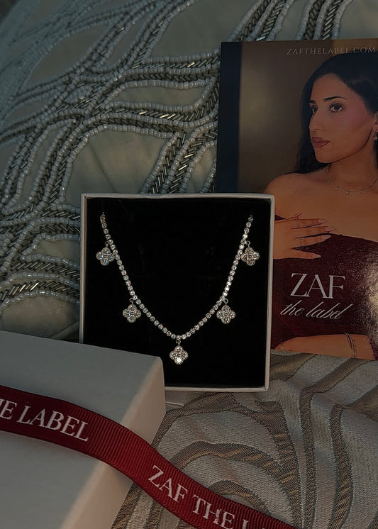 Amaya Necklace Gold