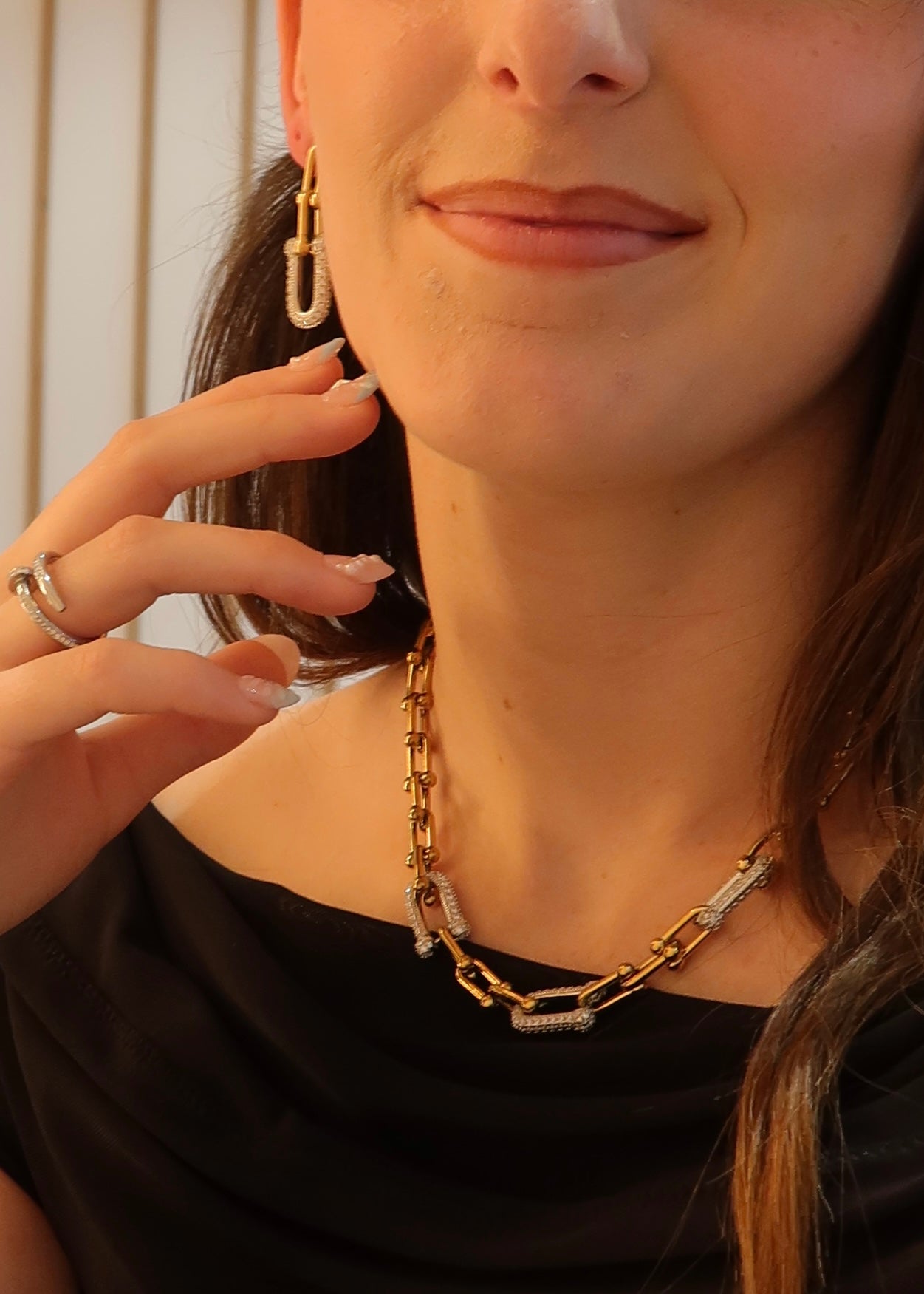 Kiana Necklace