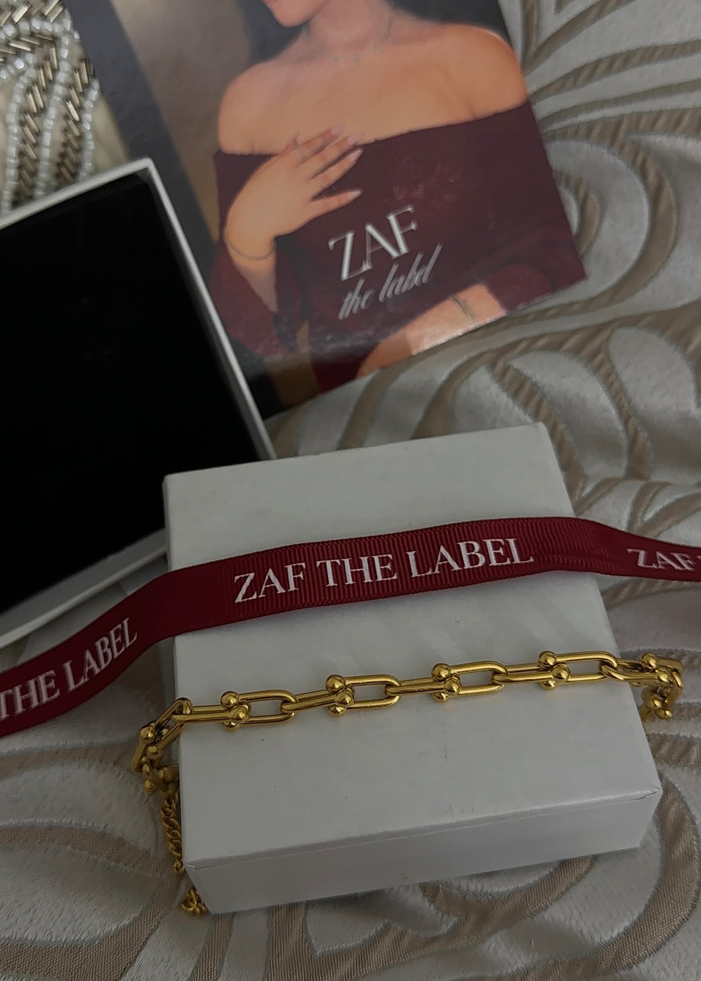 Kara Bracelet Gold