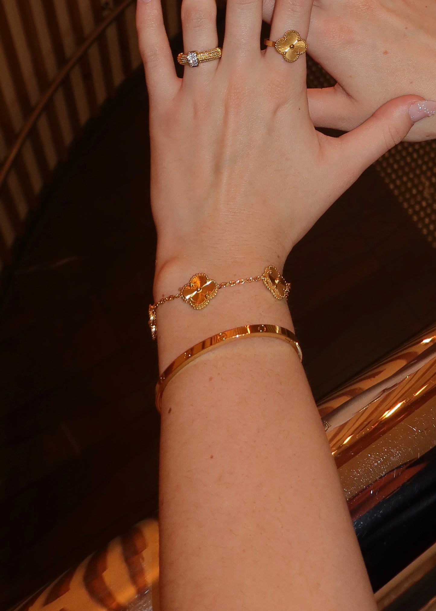 Adelina Bangle Thin Gold
