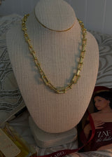 Karina Necklace Gold