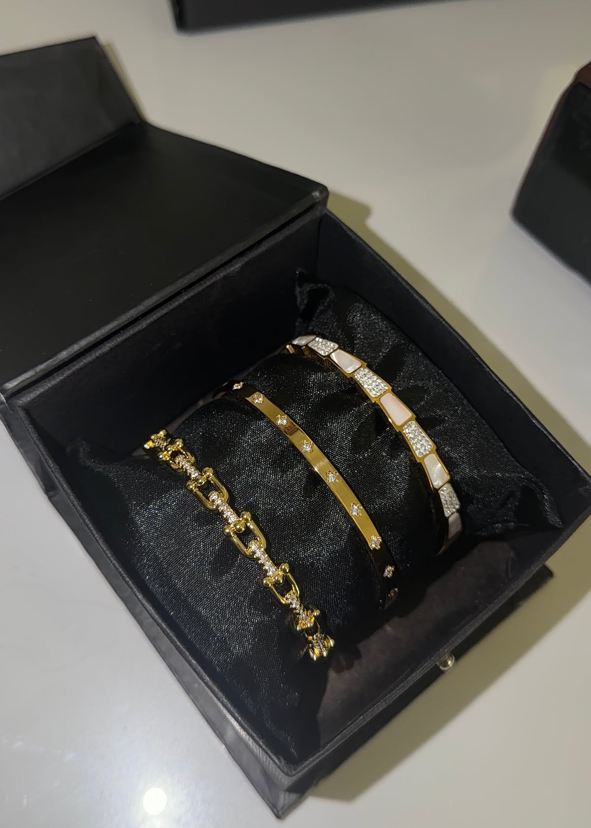 Karsha, Rosa & Hilda Singular Bangle Stack