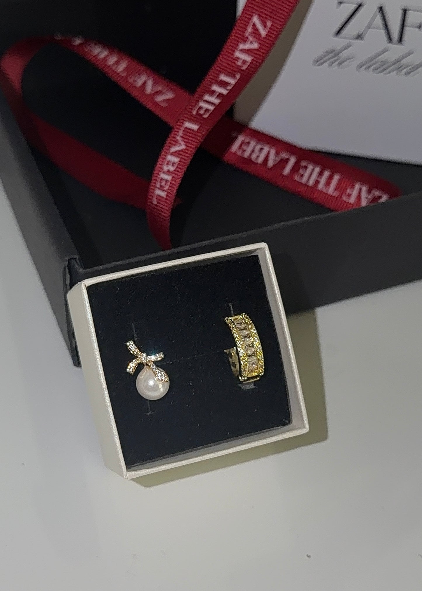 Doula & Irem Earring Stack